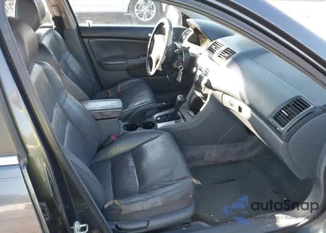 2004 Honda Accord 2.4 Ex из США, поврежденный, VIN 1HGCM56854A134743